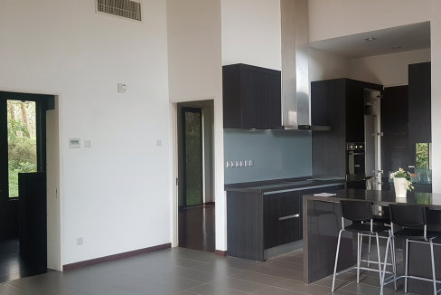 villa kitchen 2