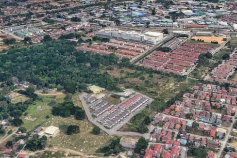 Falim land 6 acres