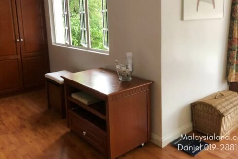 Website - Master bedroom 5