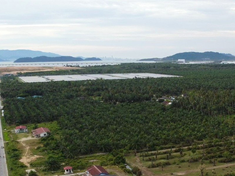 Batu Kawan 100 acres Freehold Zoned Industrial Agriculture Land 槟城100